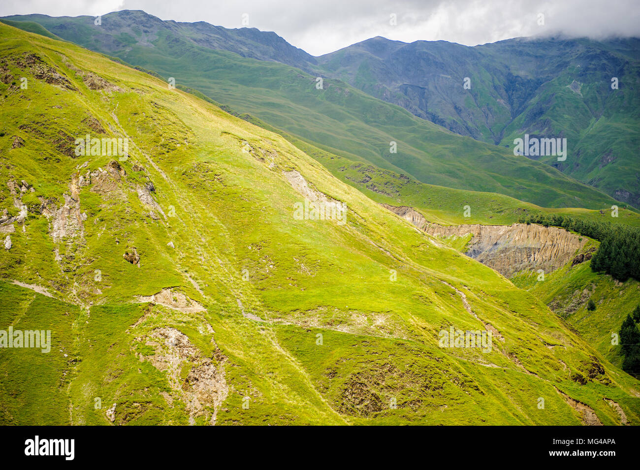 Close view of the beautiful green mountains Stock Photo - Alamy