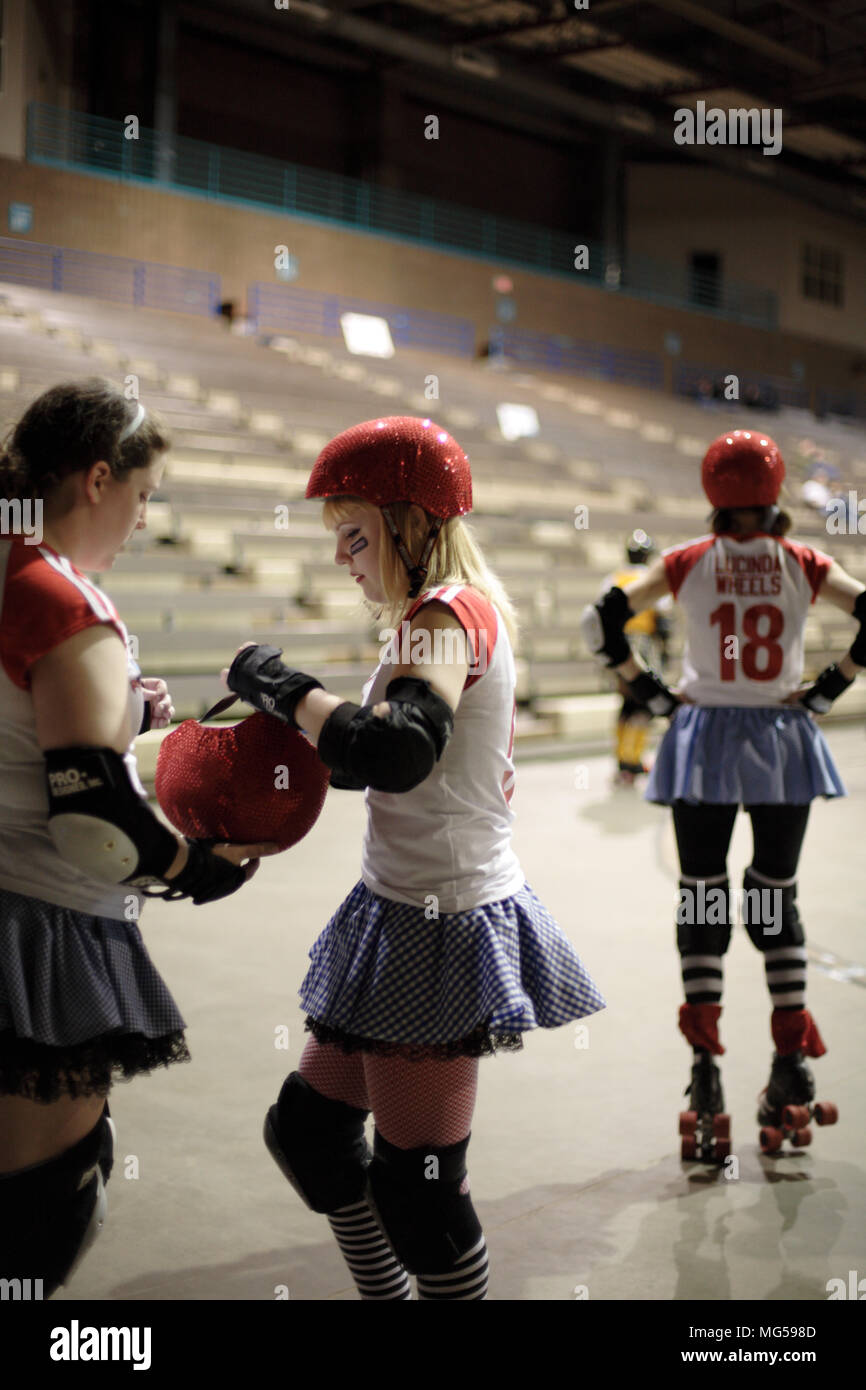 Roller skating rinks hires stock photography and images Alamy