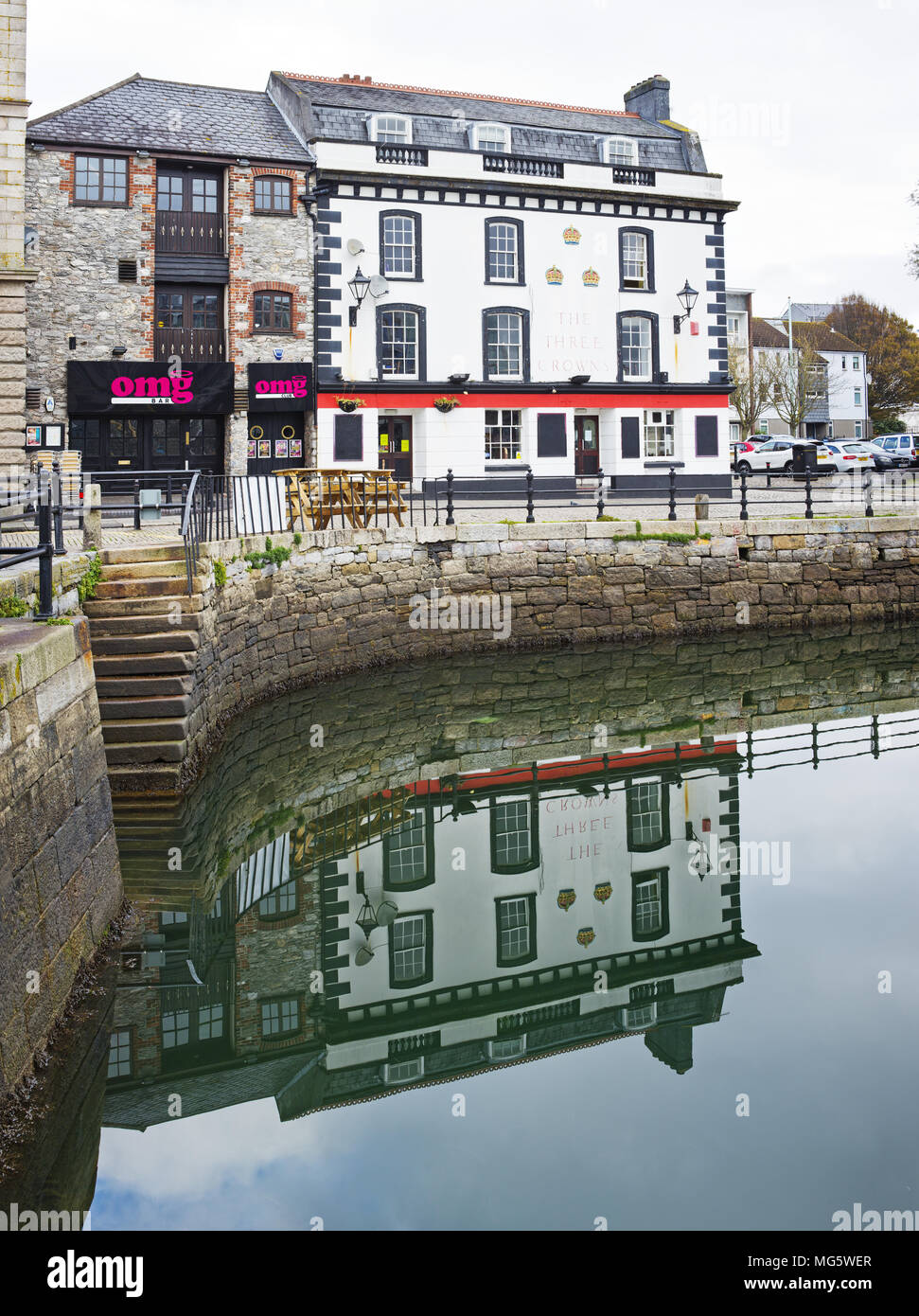 The three crowns pub on the Barbican in Plymouth,Devon,UK Stock Photo