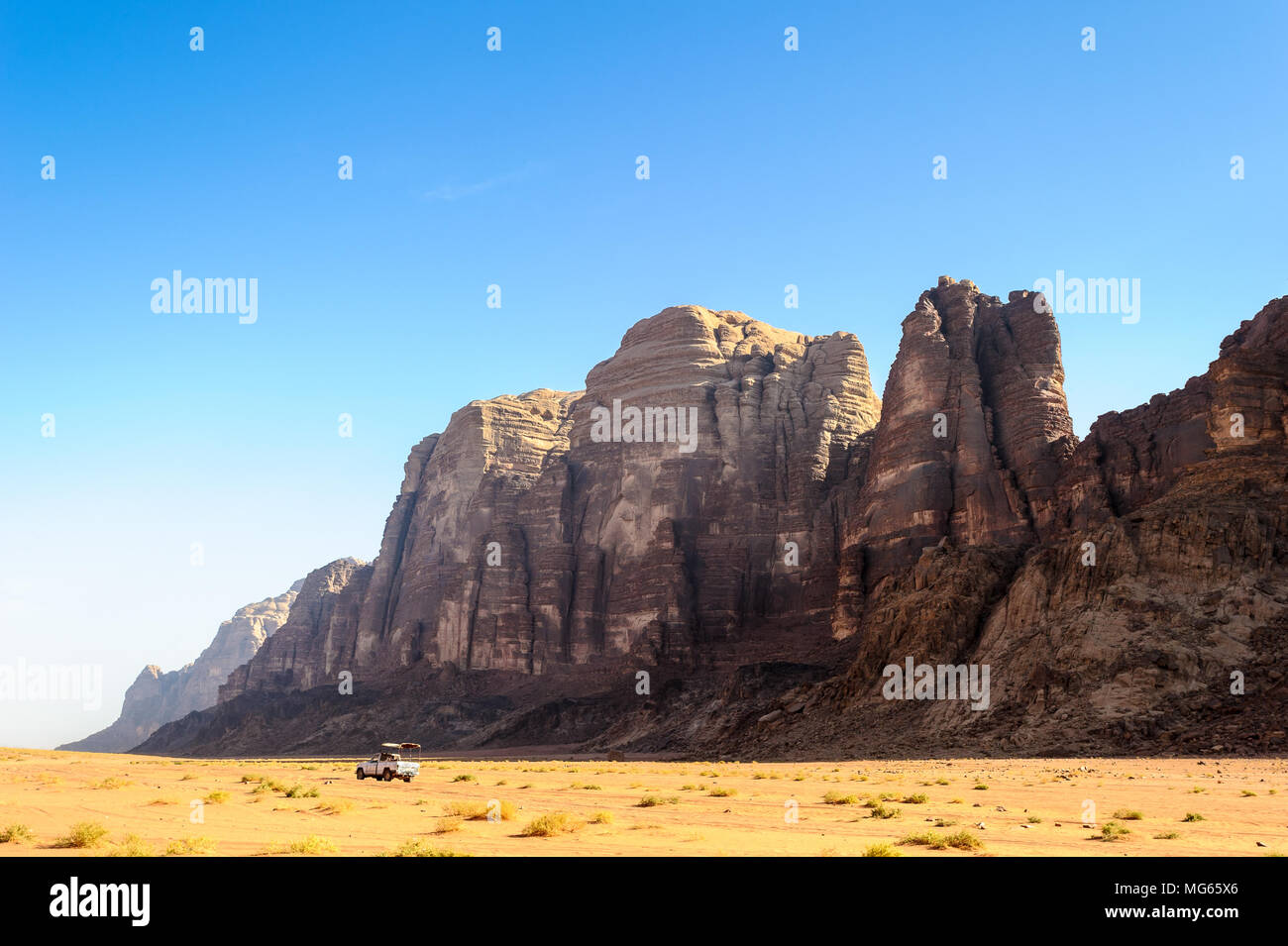 Seven Pillars of Wisdom, Wadi Rum, The Valley of the Moon, a valley cut