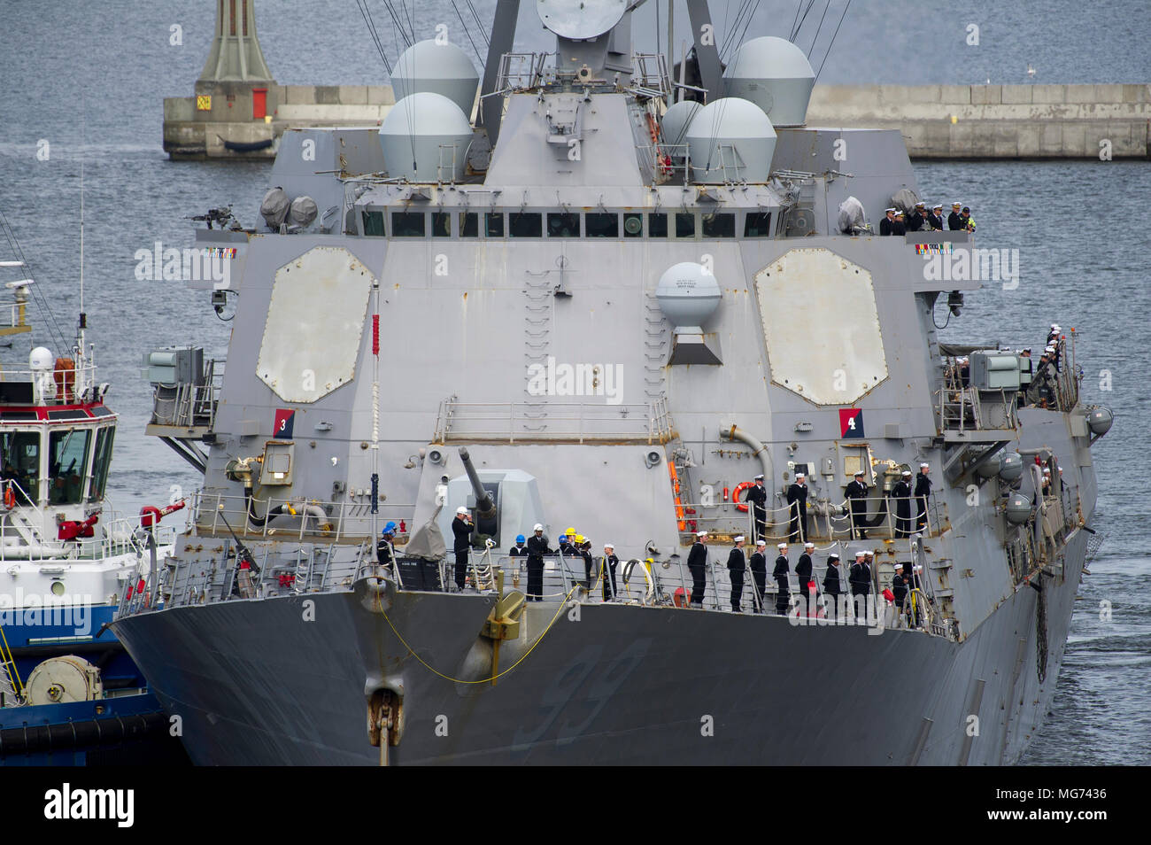 Gdynia, Poland, 27 April 2018. US Navy Arleigh Burke-class destroyer USS Farragut (DDG-99) in port of Gdynia, Poland. April 27th 2018 © Wojciech Strozyk / Alamy Live News Stock Photo
