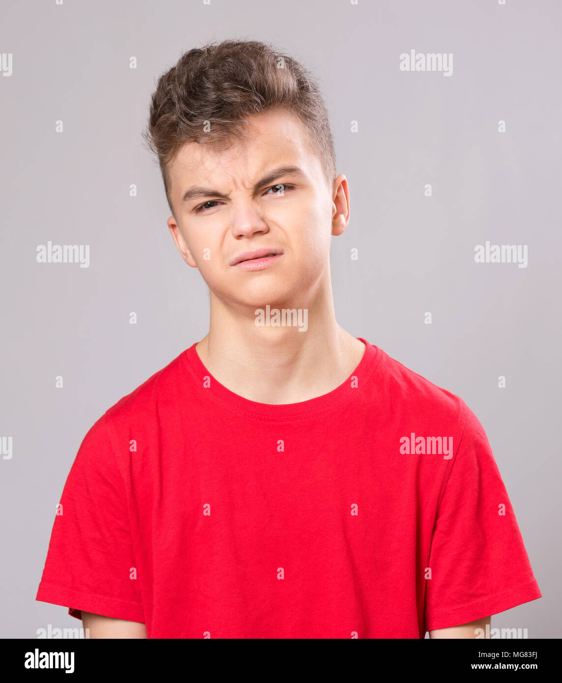 Boy sad hires stock photography and images Alamy