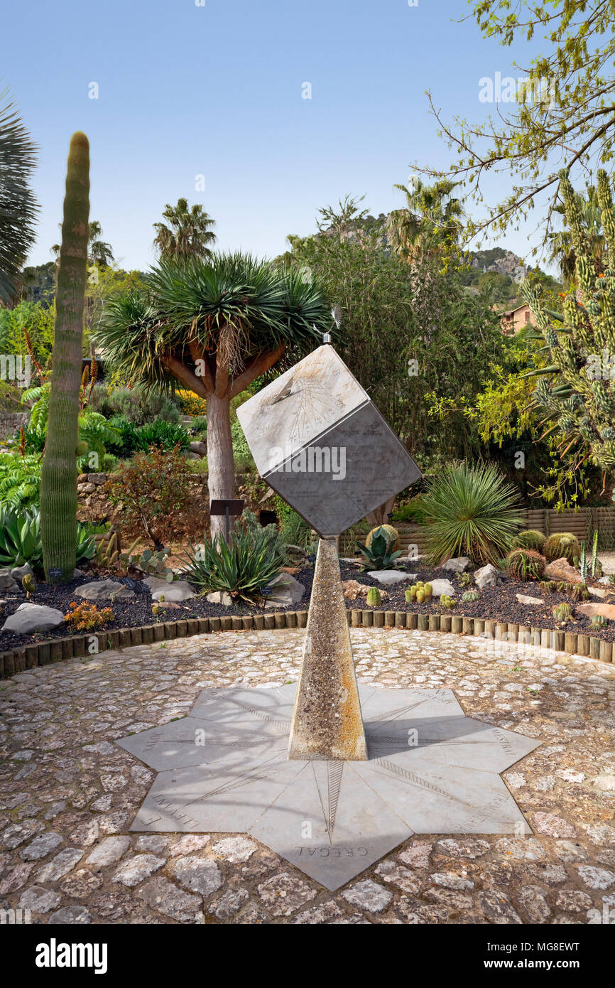 Sundial, Botanical Garden, Sóller, Serra de Tramuntana, Majorca, Balearic Islands, Spain Stock Photo