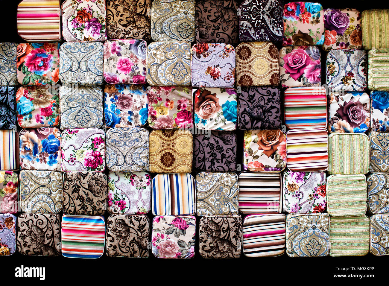 Cushions for sale hires stock photography and images Alamy