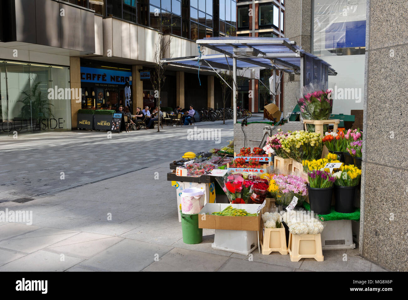 A London street scene, England, United Kingdom Stock Photo