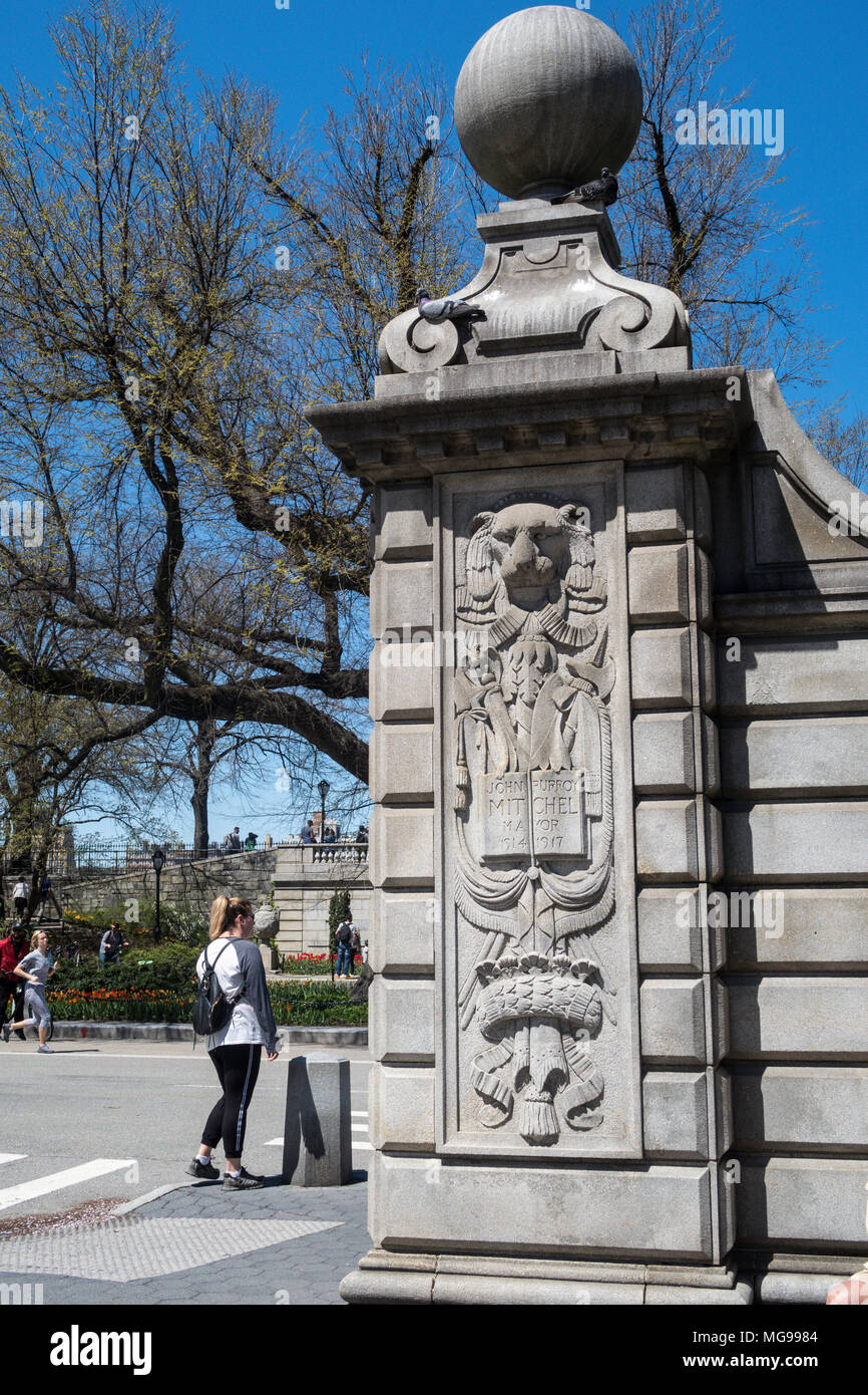 Engineers' Gate in Central Park, NYC, USA Stock Photo Alamy