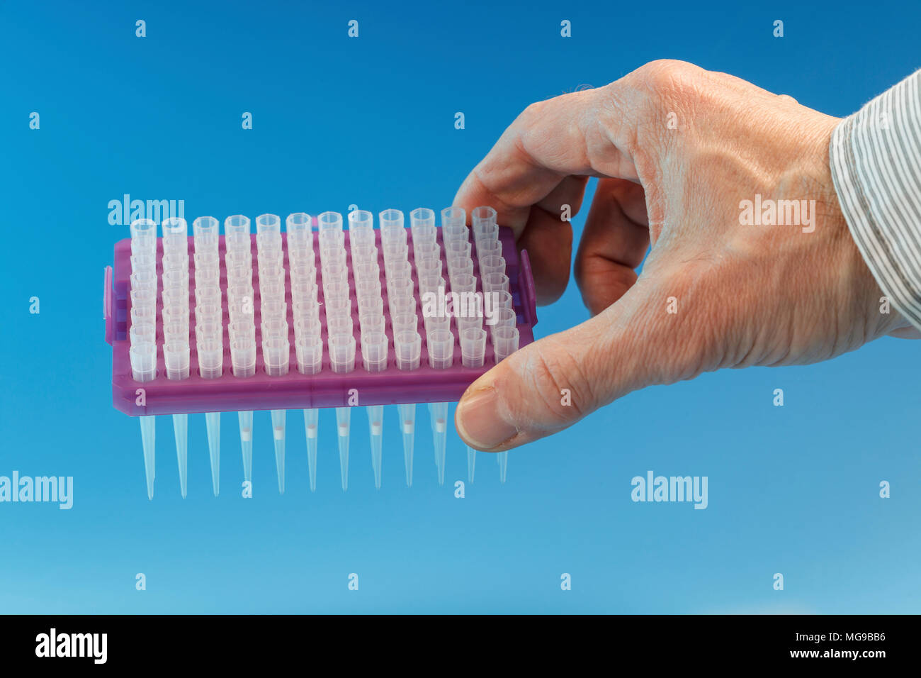 Pipette tips hires stock photography and images Alamy