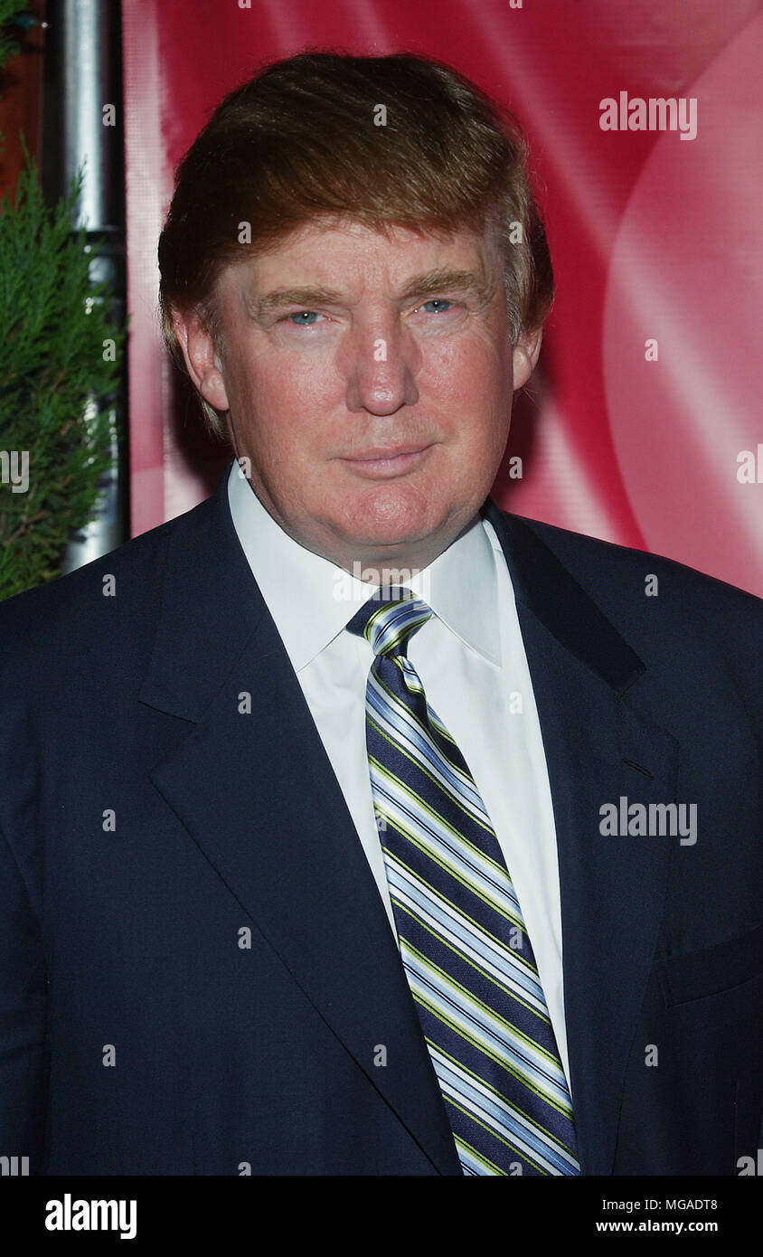 donals-trump-arriving-at-the-nbc-all-sta