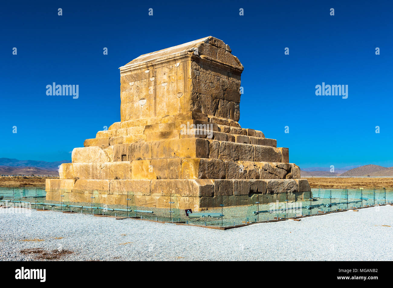 Tomb of Cyrus the Great, the burial place of Cyrus the Great of Persia ...