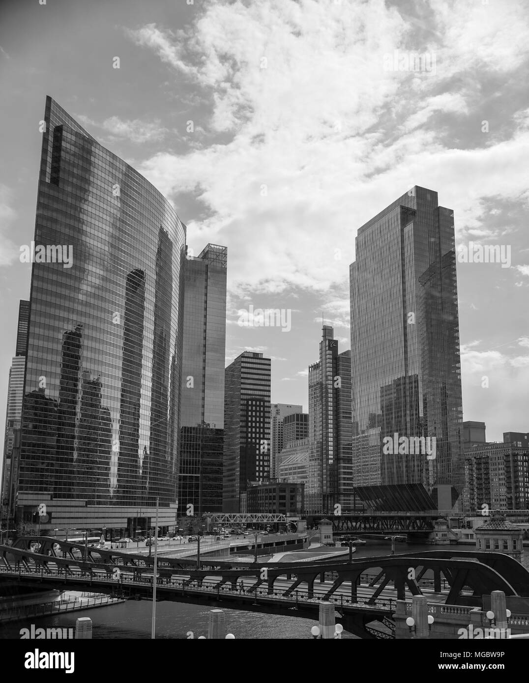Chicago riverwalk Black and White Stock Photos & Images - Alamy