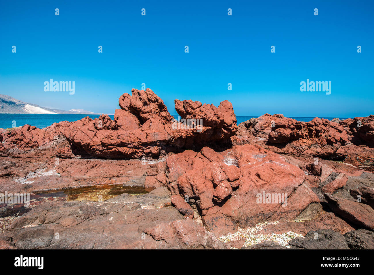 Rock formation on the coast of the ocean Stock Photo - Alamy