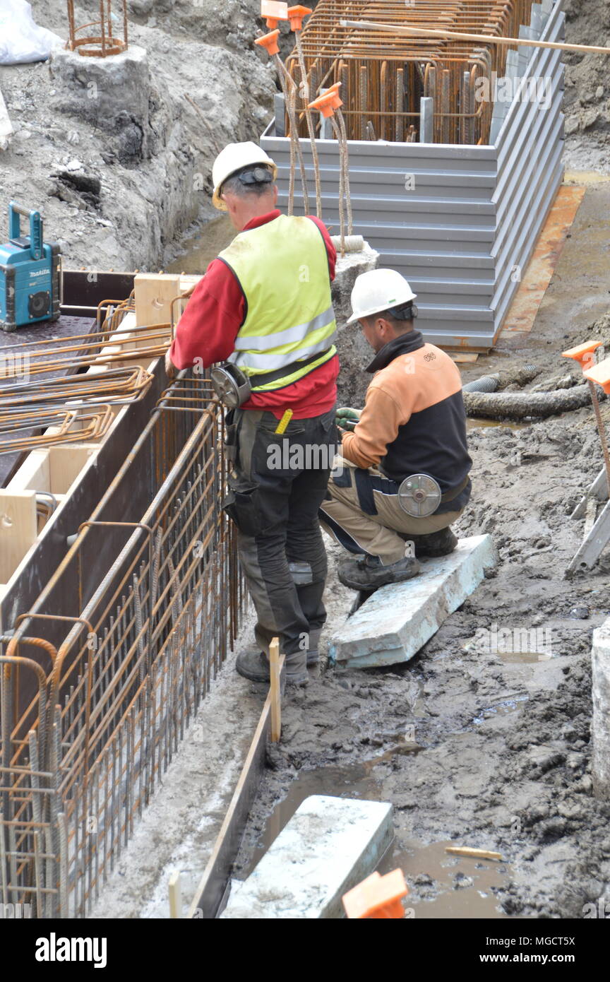 Steel Benders At Work Stock Photo Alamy