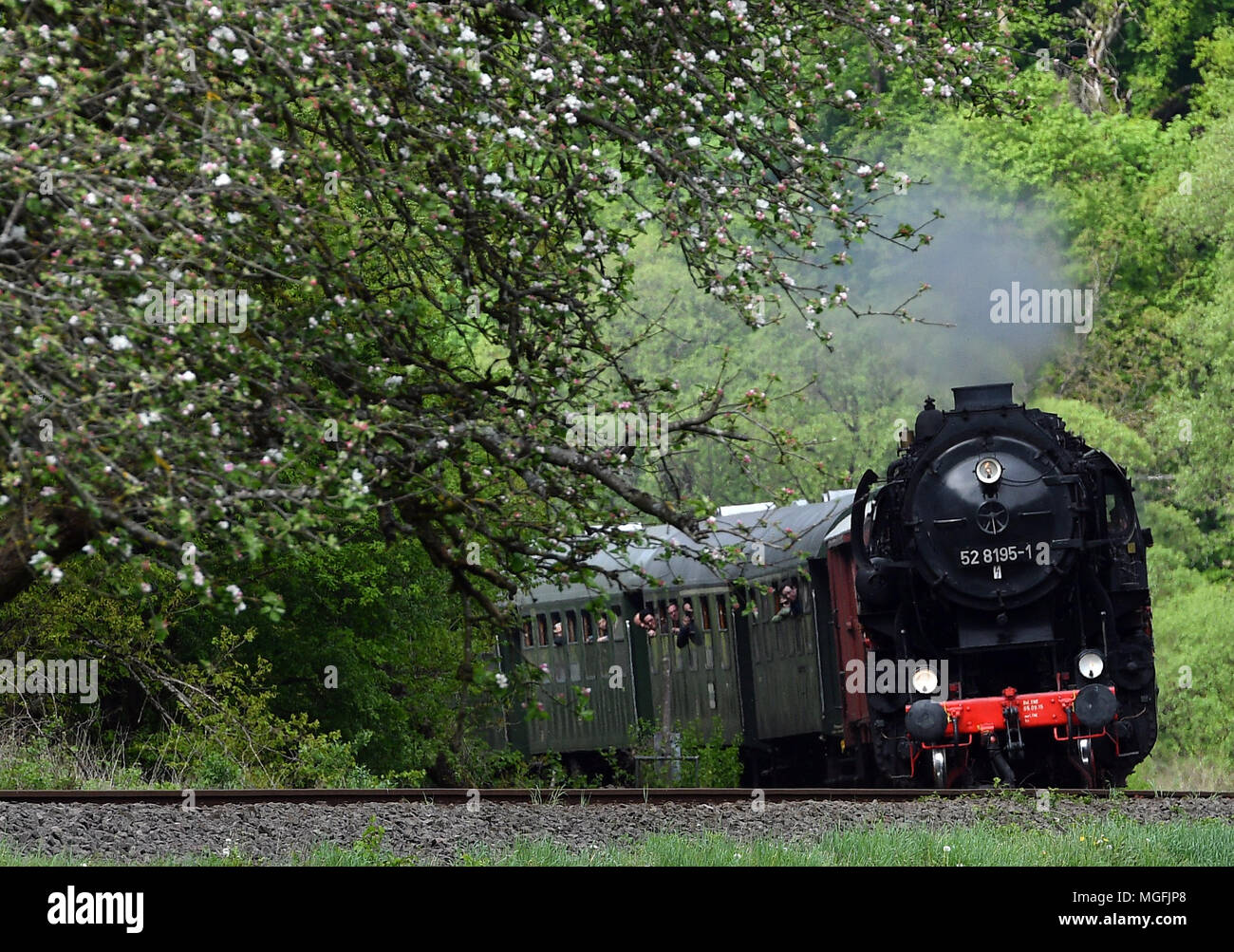 E locomotives hi-res stock photography and images - Alamy