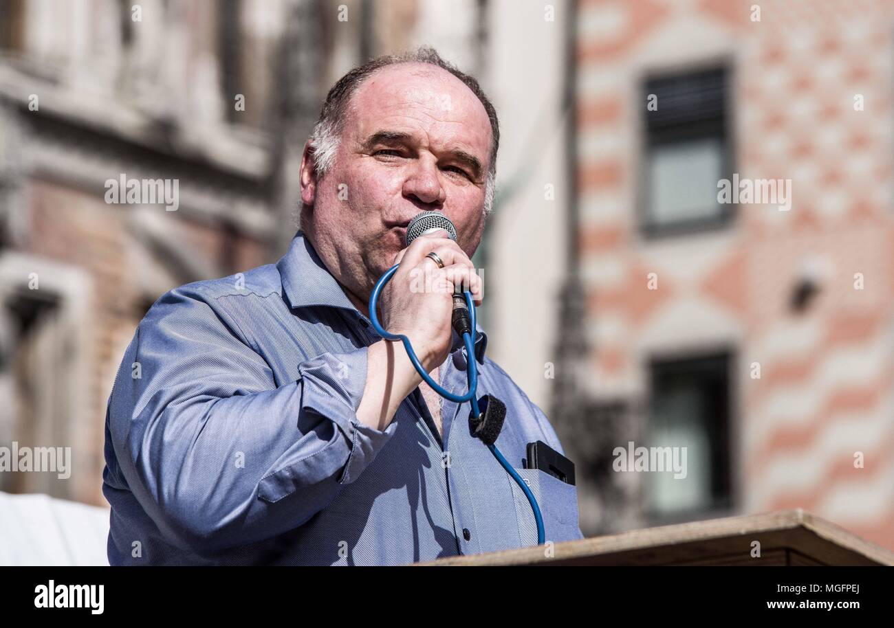 Munich, Bavaria, Germany. 28th Apr, 2018. Gernot Tegetmeyer. Inviting Pegida founder Lutz Bachmann Pegida Dresden returned to Munich for a repeat of last month's march through one of the most-traveled portions of the city. Last month, just a few hours after Bachmann's appearance in Munich, he was arrested at London-Stansted airport and subsequently deported back to Germany due to attempting to make an appearance at a right-extremist event at Hyde Park. Credit: ZUMA Press, Inc./Alamy Live News Stock Photo
