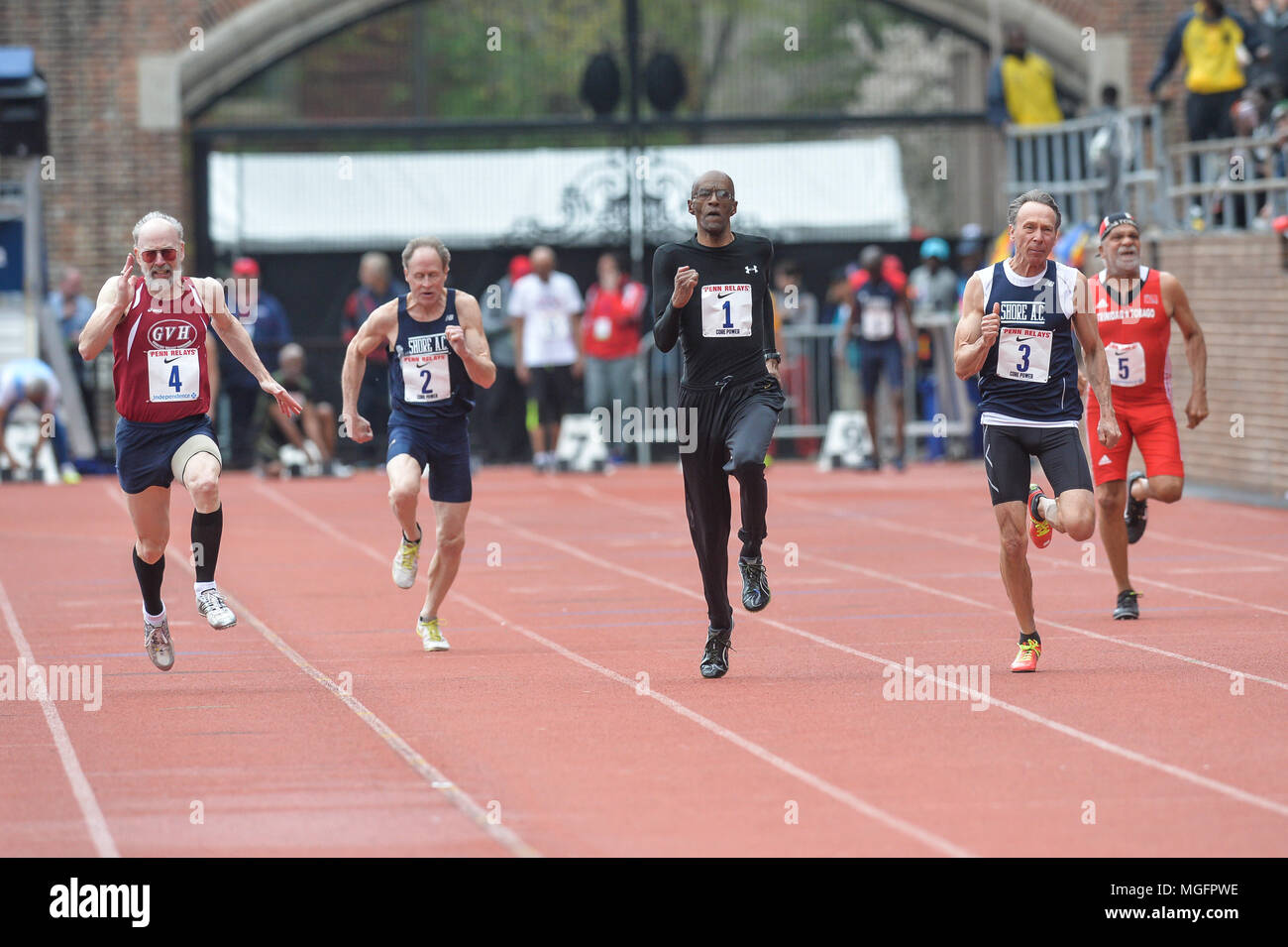 Masters mens 100m dash hires stock photography and images Alamy