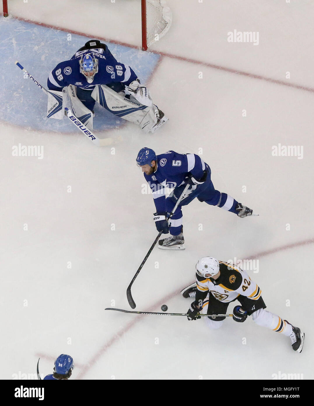 NHL playoffs 2018: Updated bracket after Golden Knights beat Sharks, image size:1077x1390