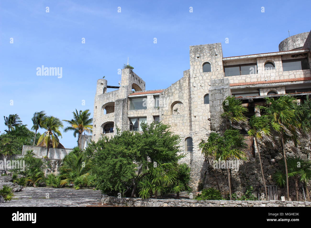Stone mansion in Cozumel Stock Photo Alamy