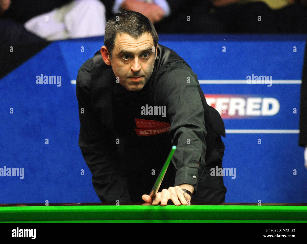 Ronnie O' Sullivan During His Match Against Ali Carter During Day Eight ...