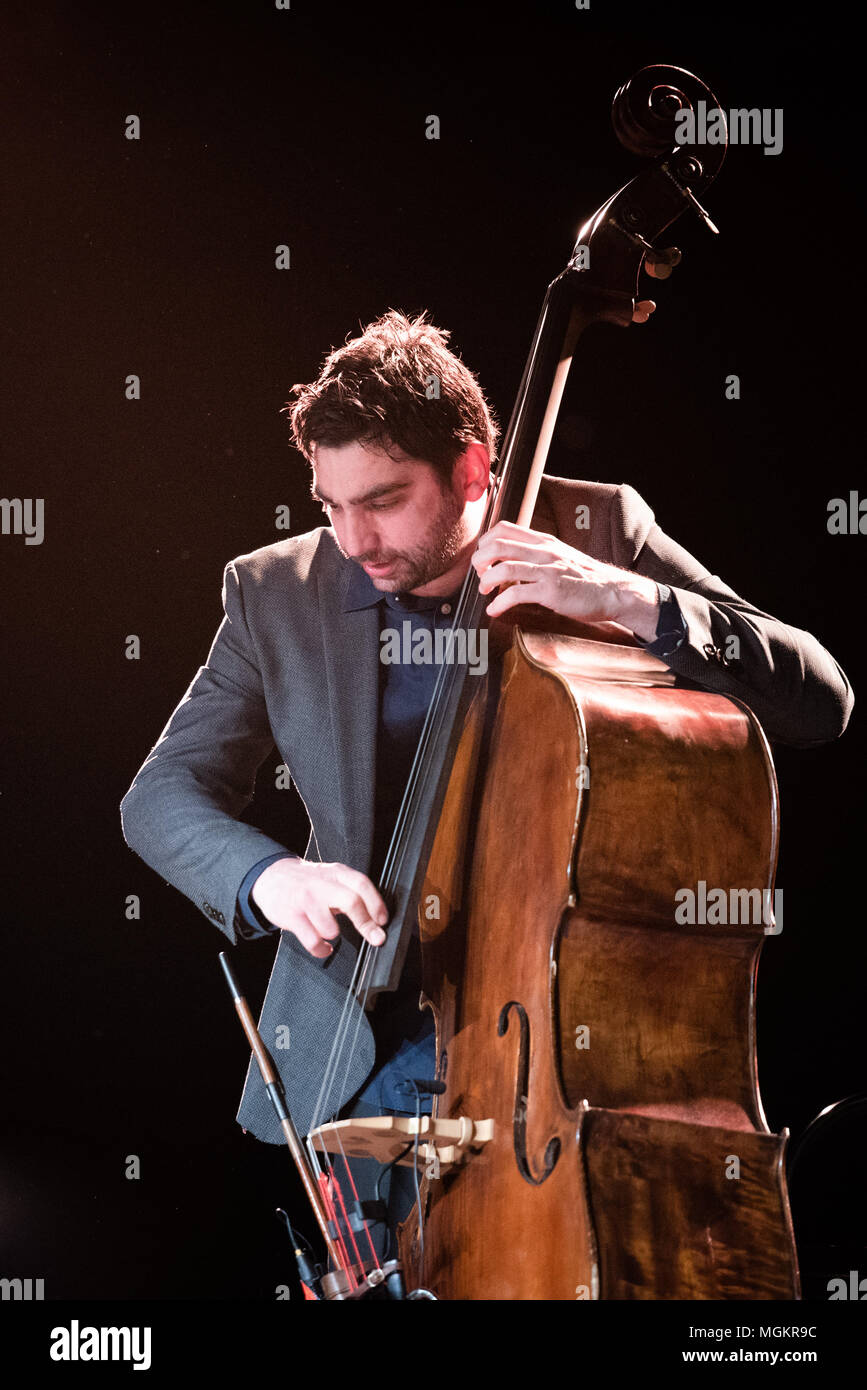 Darryl hall hi-res stock photography and images - Alamy