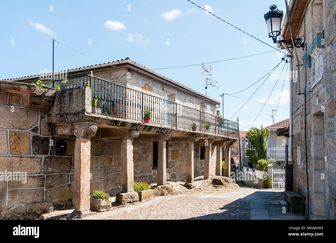 Casa de piedra en Xunqueira de Ambía. Orense. Galicia. España Stock Photo