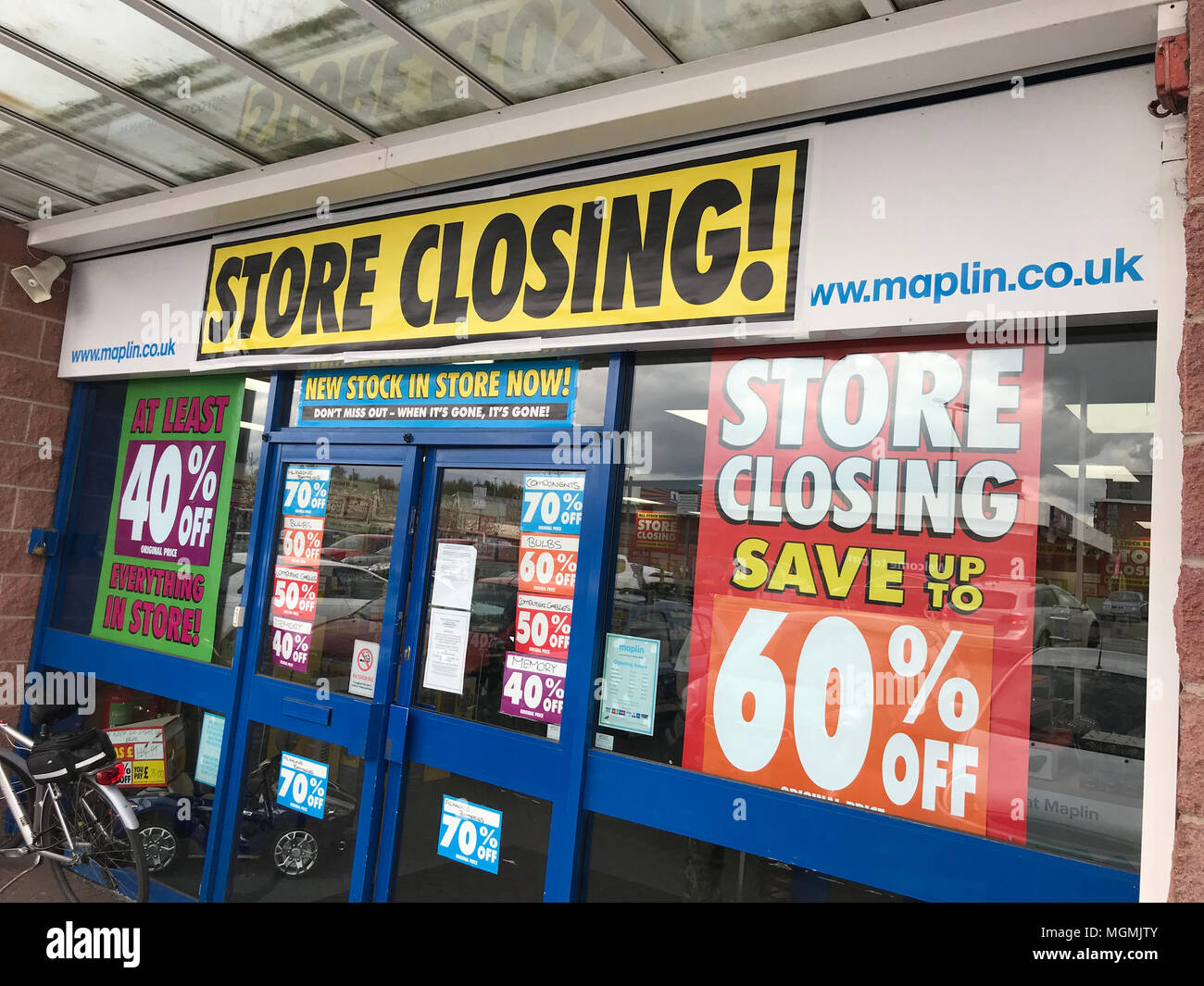 Maplins Warrington Store Closing Stock Photo