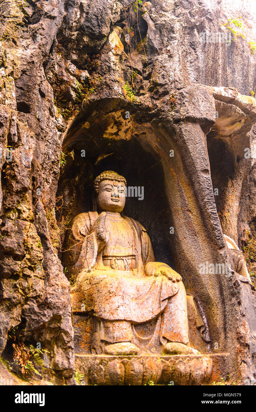 Rock reliefs at Feilai Feng at the Lingyin Temple (Temple of the Soul's