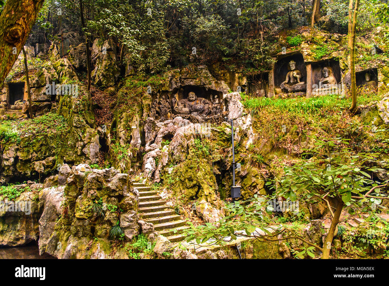 Rock reliefs at Feilai Feng at the Lingyin Temple (Temple of the Soul's