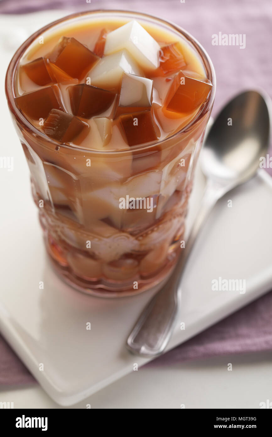 Agar jelly hires stock photography and images Alamy