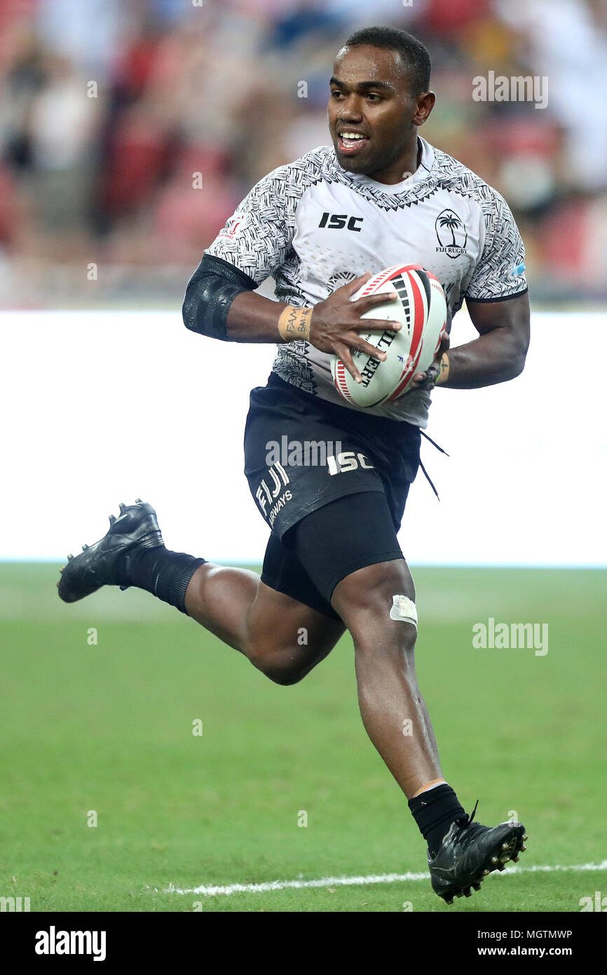 Singapore. 29th Apr, 2018. Waisea Nacuqu of Fiji runs with the ball during the Cup Final match between Fiji and Australia at the Rugby Sevens tournament at the National Stadium. Singapore. Credit: Paul Miller/ZUMA Wire/Alamy Live News Stock Photo