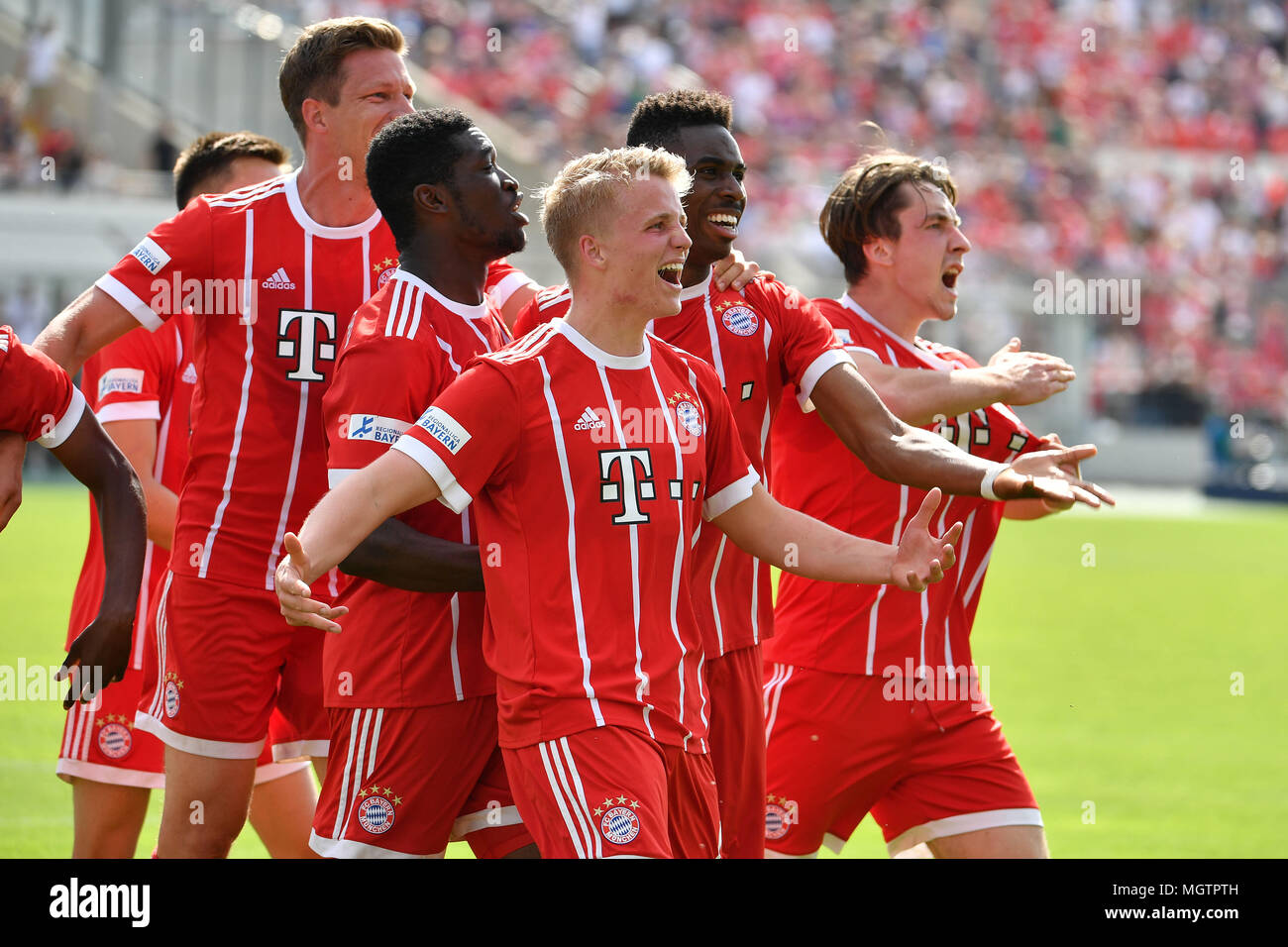 Munich, Germany. 29 April 2018. FC Bayern after goal to 2-0 with Felix  GOETZE AWOUDJA, M, Derrick KOEHN, action, jubilation, joy, enthusiasm,  football Regionalliga Bayern: FC Bayern Munich II -TSV Munich 1860,