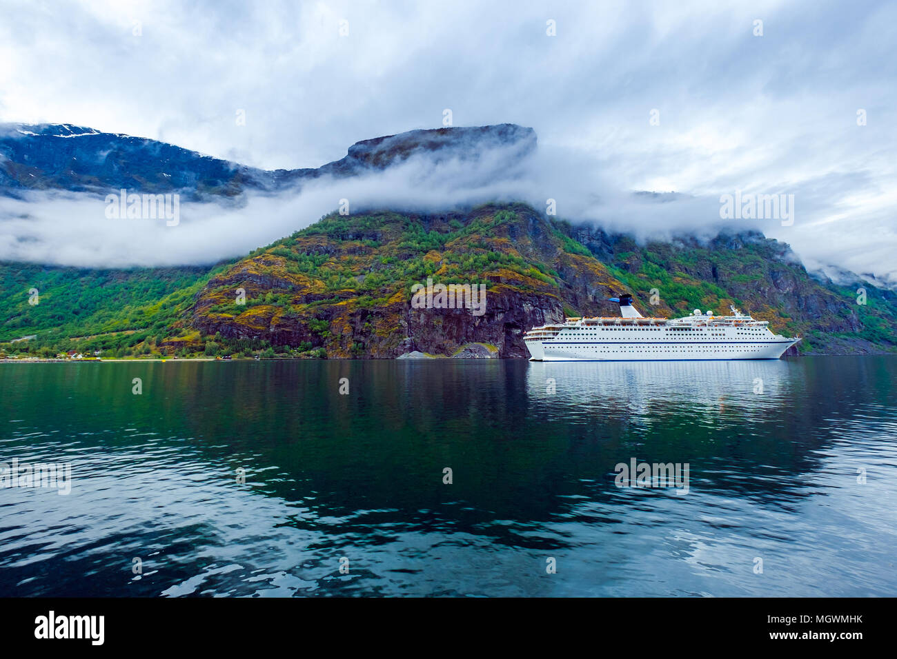 Cruise Ship, Cruise Liners On Hardanger fjorden, Beautiful Nature Norway Stock Photo - Alamy