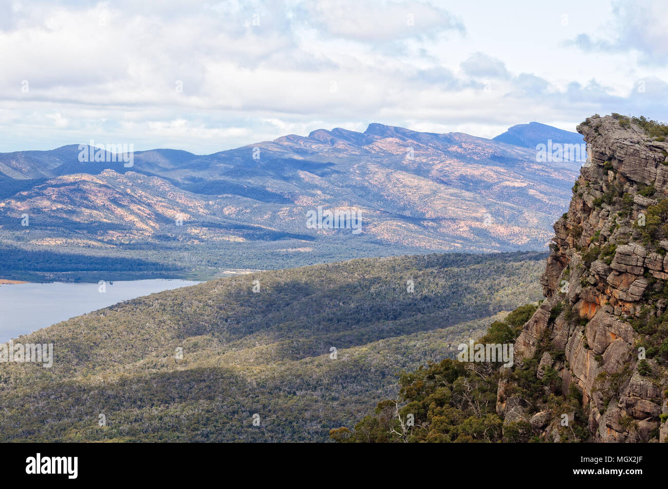 View from the Pinnacle Lookout in