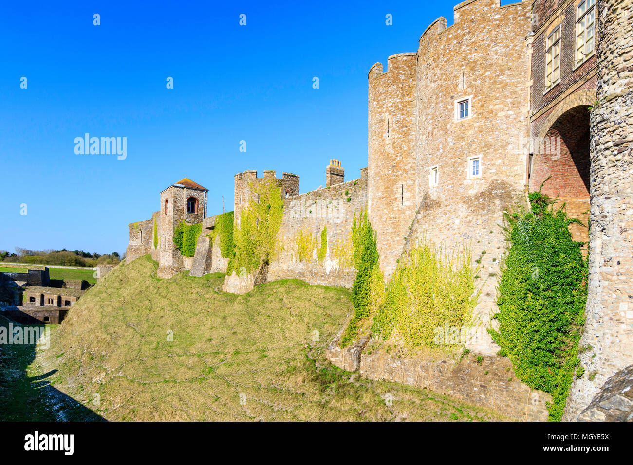 England, Dover castle. Outer curtain wall from the Constable's gate showing Treasurer's tower England, Dover castle. Outer curtain wall from the Constable's gate showing Treasurer's tower