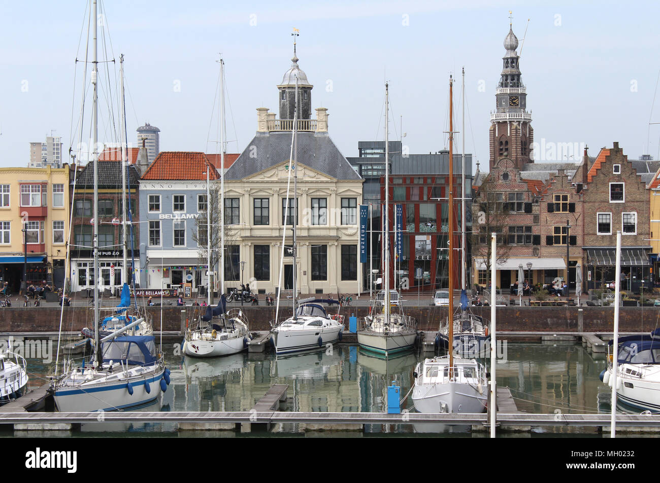Flushing harbour hires stock photography and images Alamy