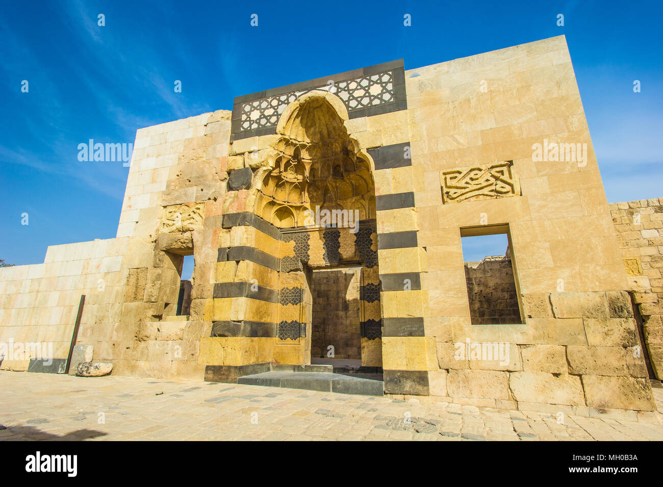 old temple of Apello, Syria Stock Photo - Alamy