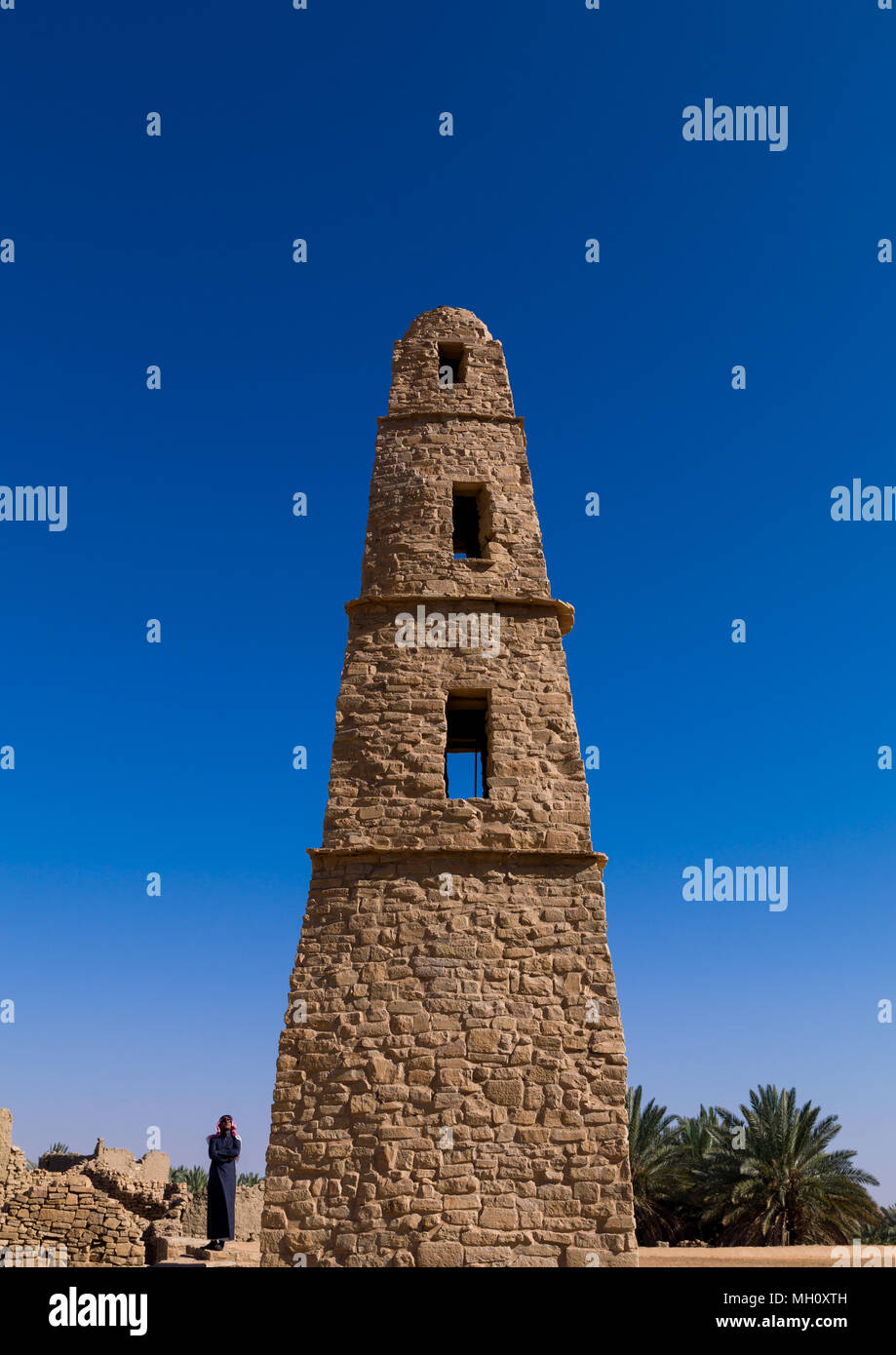 Omar ibn al-khattab mosque minaret, Al-Jawf Province, Dumat Al-Jandal, Saudi Arabia Stock Photo