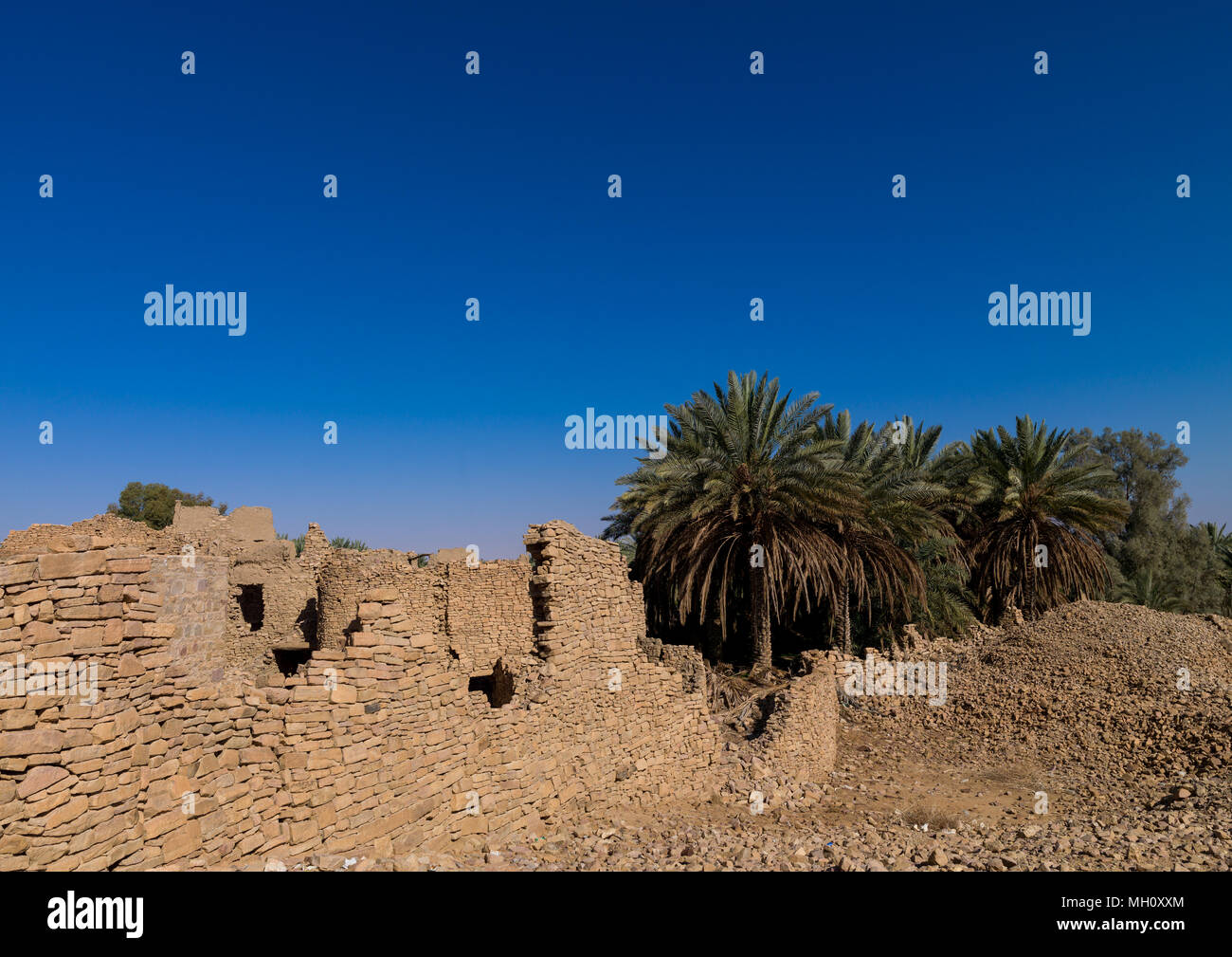 Stone and mud-brick qasr marid, Al-Jawf Province, Dumat Al-Jandal, Saudi Arabia Stock Photo