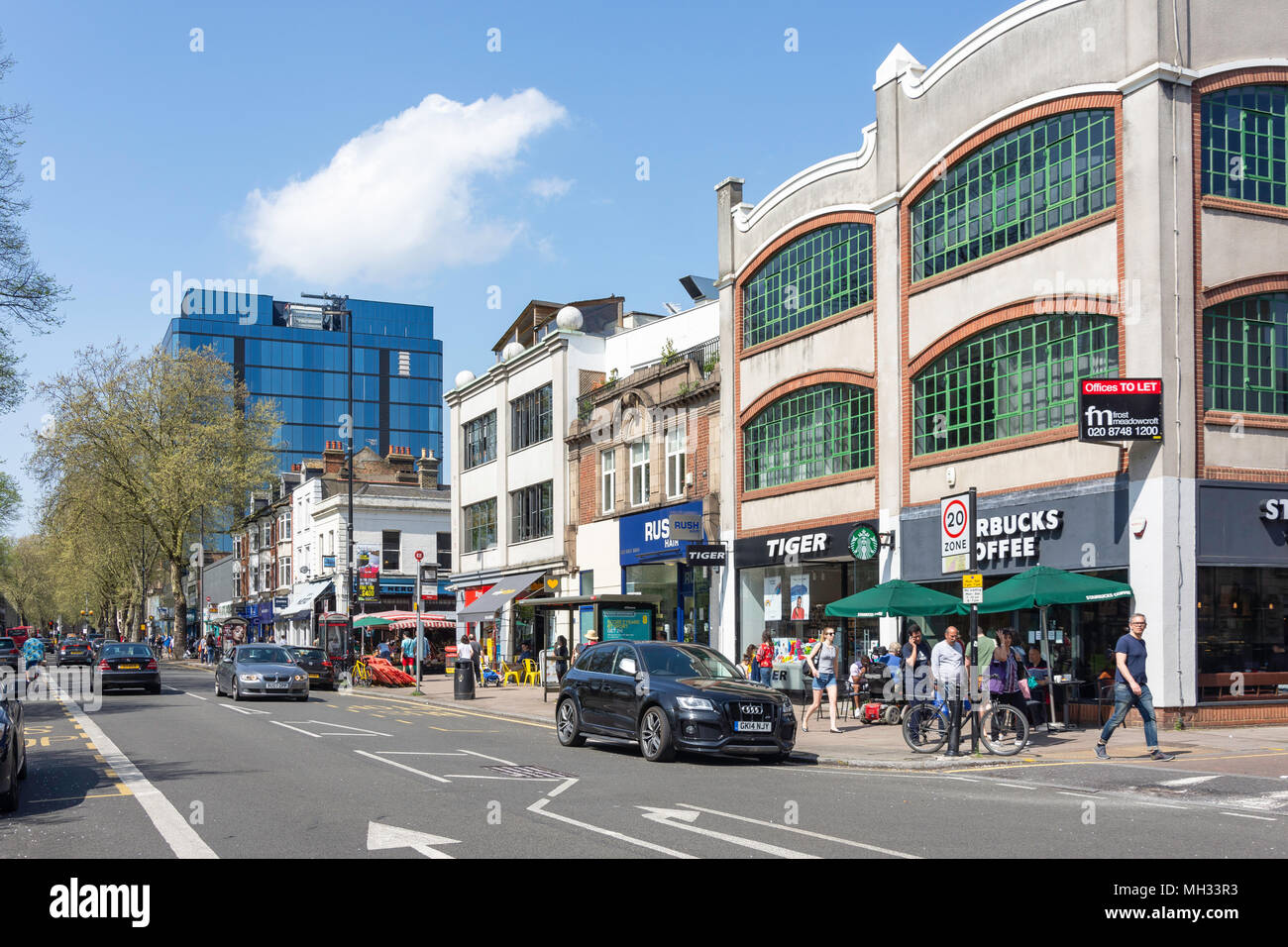 Chiswick High Street, Chiswick, London Borough of Hounslow, Greater London, England, United Kingdom Stock Photo