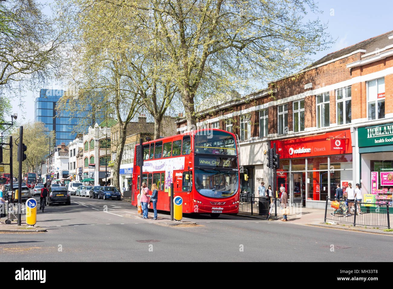 Chiswick High Street, Chiswick, London Borough of Hounslow, Greater London, England, United Kingdom Stock Photo