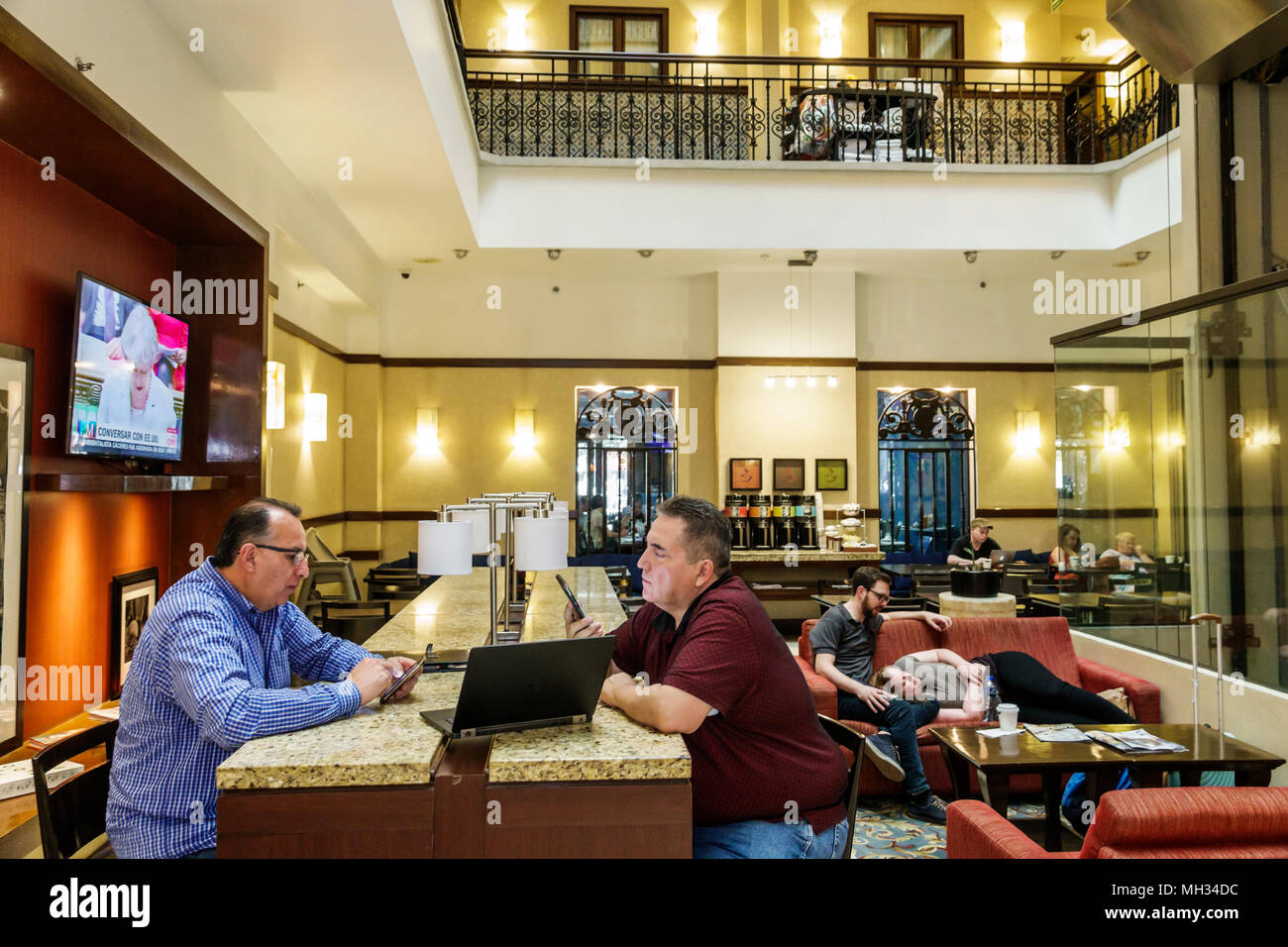 converse mexico centro