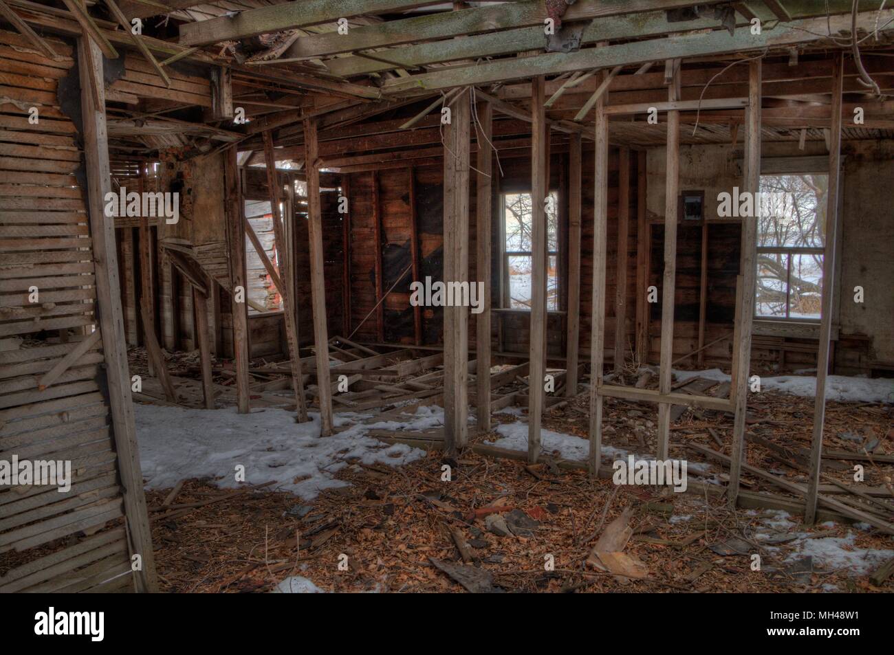 An Abandoned Farm House decays in rural South Dakota Stock Photo Alamy