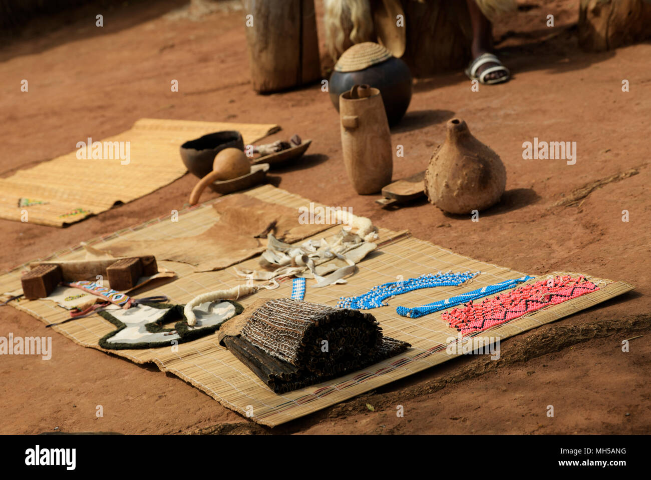 Eshowe, KwaZulu-Natal, South Africa, display, common traditional everyday objects, used by Zulu people, old cultural practices, Shakaland, ethnic Stock Photo