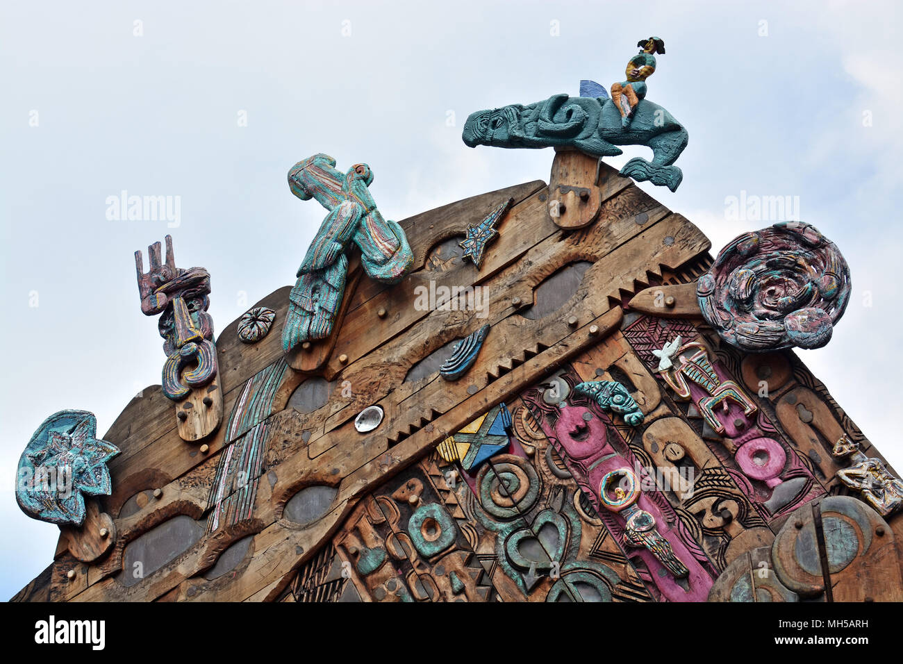 Modern Maori Wood Carving in Aotea Square Auckland Stock Photo