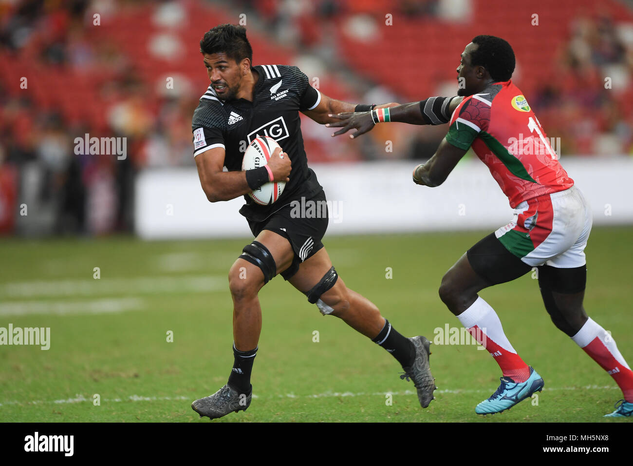 Dylan Collier (NZL), APR 29, 2018 - in action during 5th SF1 HSBC Singapore  Rugby 7s 2018 Credit: Haruhiko Otsuka/AFLO/Alamy Live News Stock Photo -  Alamy
