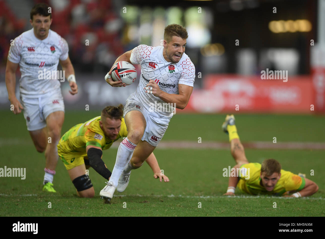 Tom Mitchell (ENG), APR 29, 2018 - in action during Cup SF2 HSBC ...