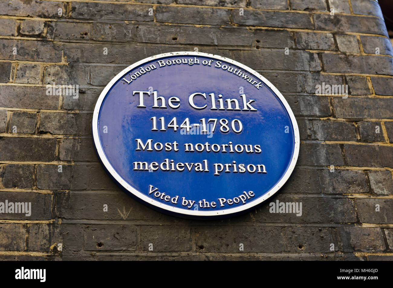 Commemorative plaque tourists uk hires stock photography and images