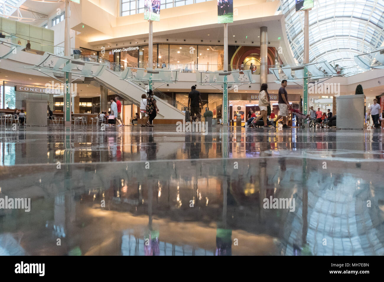 Inside the Millenia Mall, Florida during a severe weather warning Stock Photo Alamy