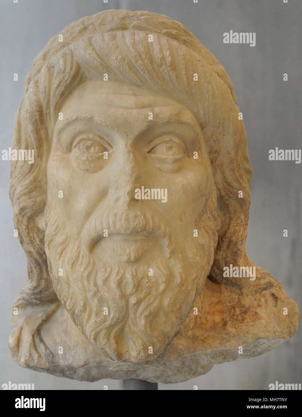 Portrait of a philosopher. The portrait most likely represents the philosopher Plutarch (350-433 AD), founder of the Neo-Platonic School of Athens, who sponsored the procession of the Great Panathenaia on three occasions. Early 5th century AD. Acropolis Museum. Athens. Greece. Stock Photo