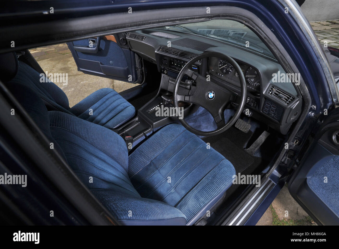 1983 BMW 732i E23 classic German luxury car Stock Photo