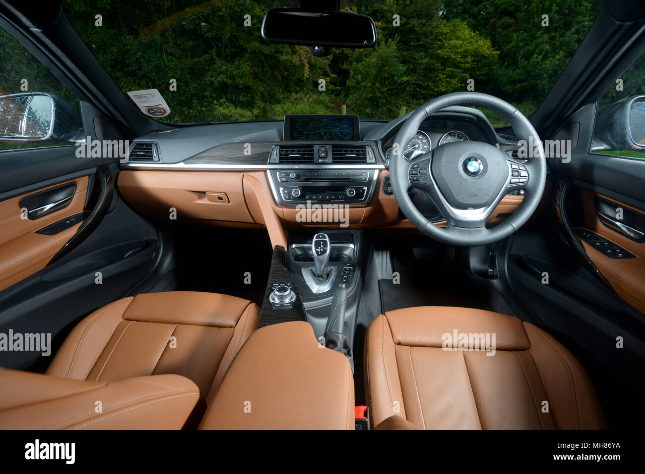 BMW F31 330D xDrive in the beautiful color Brown
